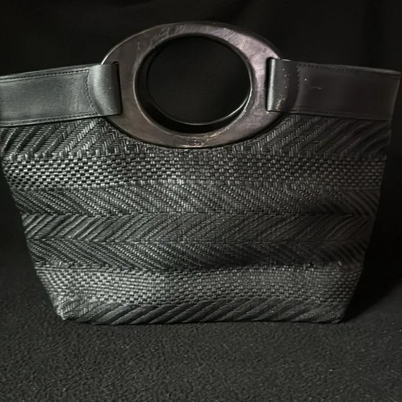 Black woven Fossil purse - Picture 3 of 5